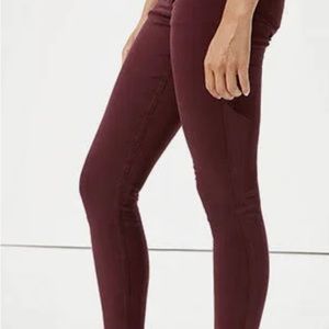Maroon Super Stretch Jeggings - American Eagle (Size 0 Regular)